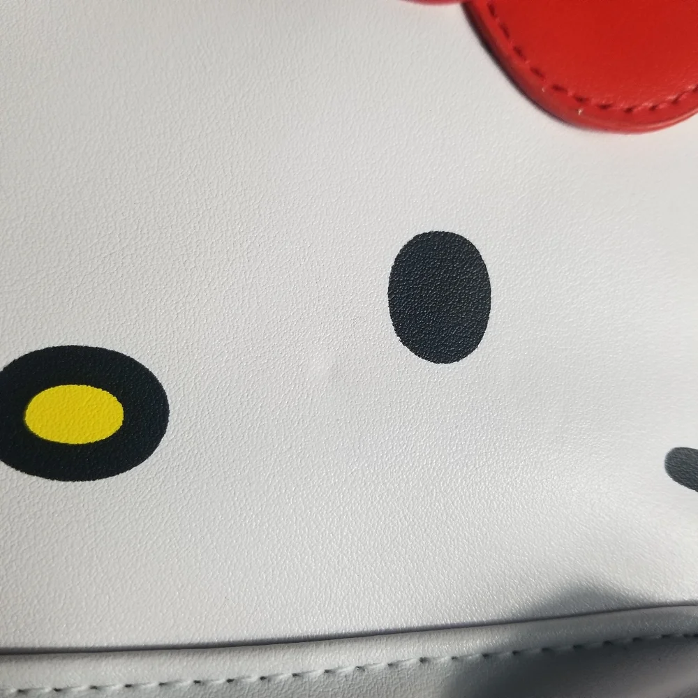 NWT HELLO KITTY WHITE WITH RED PURSE BACKPACK
